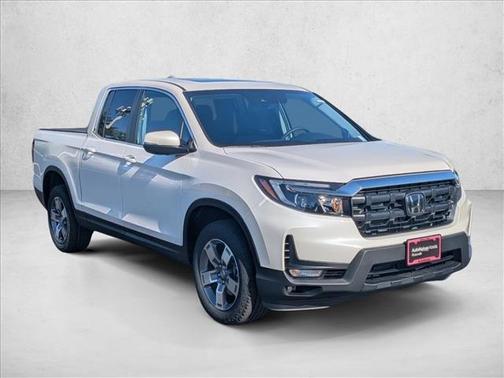 Platinum White Pearl 2026 Honda Ridgeline RTL