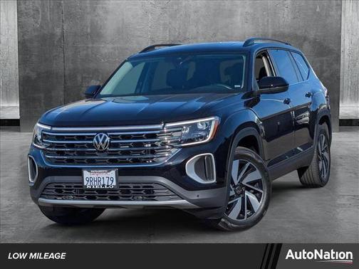 2025 Volkswagen Atlas 2.0T SE w/Technology 4MOTION