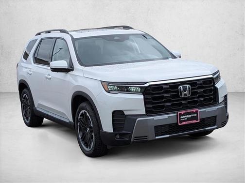 Platinum White Pearl 2026 Honda Pilot Touring 8-Passenger