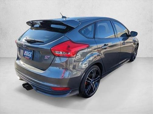 2016 Ford Focus ST 