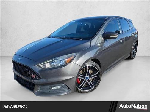 2016 Ford Focus ST 