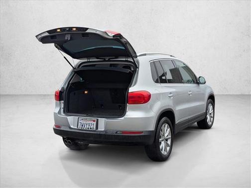 2017 Volkswagen Tiguan 2.0T Wolfsburg Edition