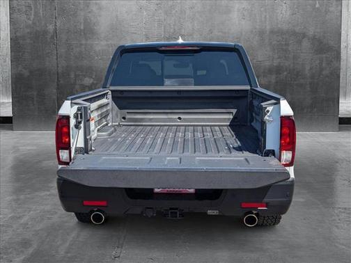 2022 Honda Ridgeline Black
