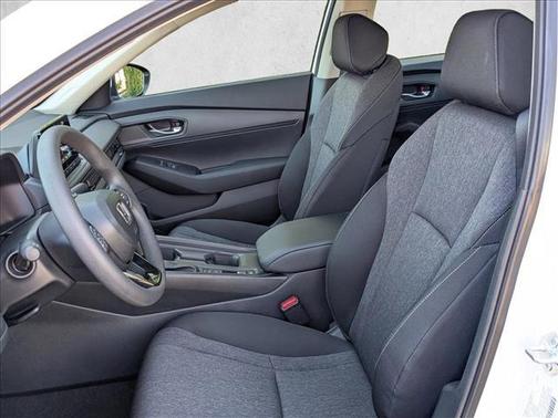 2025 Honda Accord LX 1.5T