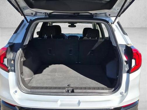 Quicksilver Metallic 2020 GMC Terrain SLE