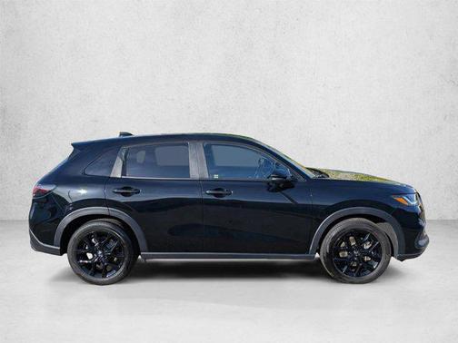 Crystal Black Pearl 2025 Honda HR-V 2WD Sport
