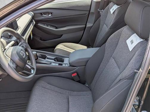 Crystal Black Pearl 2026 Honda Accord SE