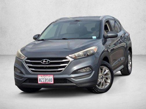 Coliseum Gray 2017 Hyundai TUCSON SE