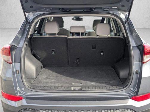 Coliseum Gray 2017 Hyundai TUCSON SE