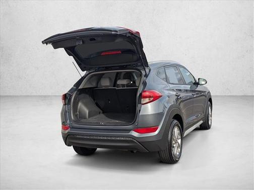 Coliseum Gray 2017 Hyundai TUCSON SE