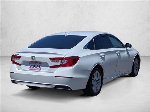 Platinum White Pearl 2018 Honda Accord LX