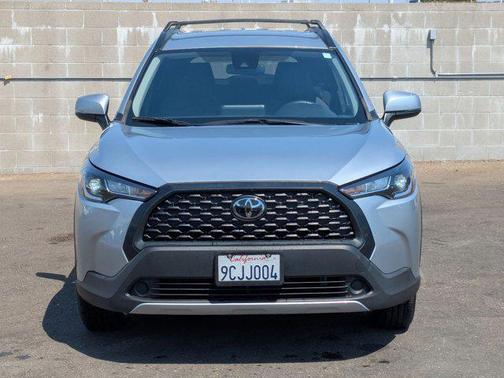 2022 Toyota Corolla Cross LE