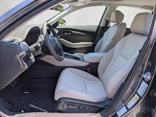 Meteorite Gray Metallic 2026 Honda Accord SE