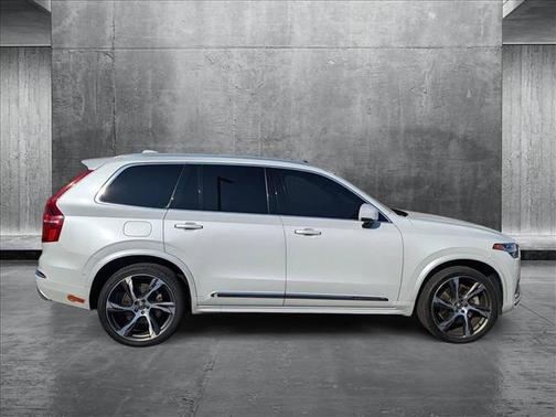 2020 Volvo XC90 Hybrid T8 Inscription 6 Passenger