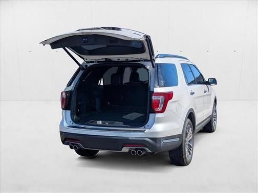 2019 Ford Explorer Platinum