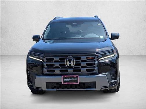 Crystal Black Pearl 2026 Honda Pilot TrailSport