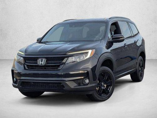 Silver/Gray 2022 Honda Pilot AWD TrailSport