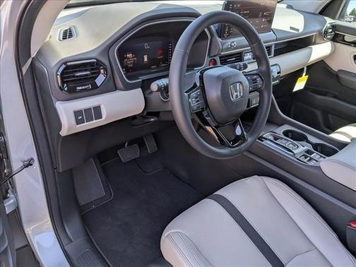 Solar Silver Metallic 2026 Honda Pilot EX-L