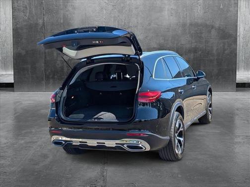 2025 Mercedes-Benz GLC 350e Base