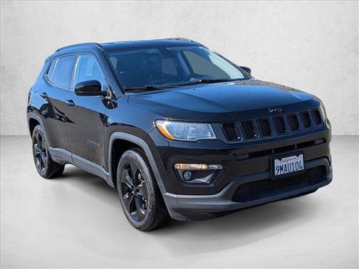 Diamond Black Crystal Pearlcoat 2020 Jeep Compass Latitude