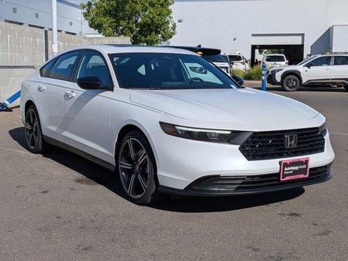 Platinum White Pearl 2026 Honda Accord Hybrid Sport