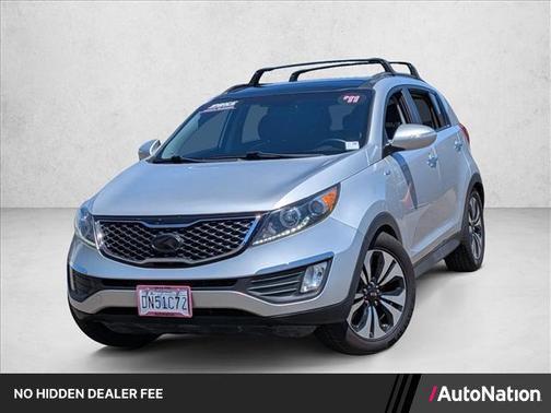 Bright Silver 2011 Kia Sportage SX