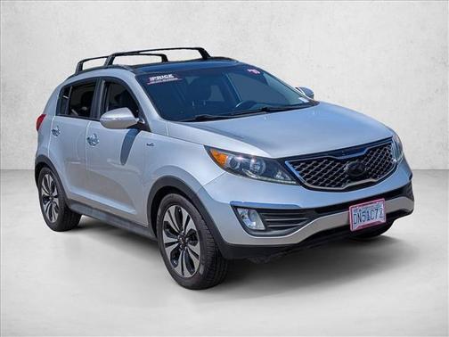 Bright Silver 2011 Kia Sportage SX