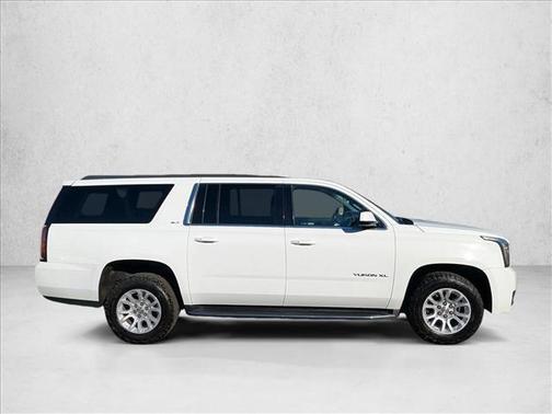 2017 GMC Yukon XL SLT