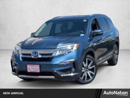 Obsidian Blue Pearl 2022 Honda Pilot Touring 8-Passenger