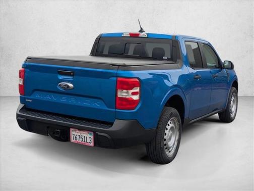 Velocity Blue Metallic 2022 Ford Maverick XL