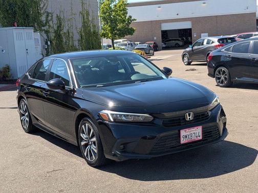 Crystal Black Pearl 2022 Honda Civic EX