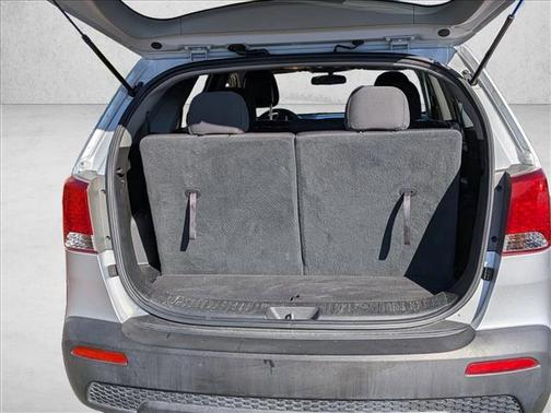 Bright Silver 2013 Kia Sorento LX