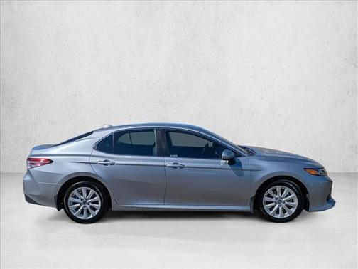 Celestial Silver Metallic 2020 Toyota Camry LE