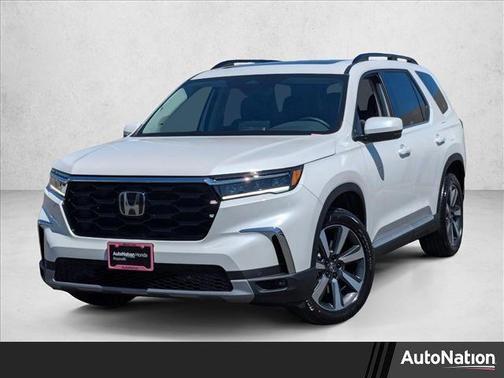 2025 Honda Pilot Touring 8-Passenger