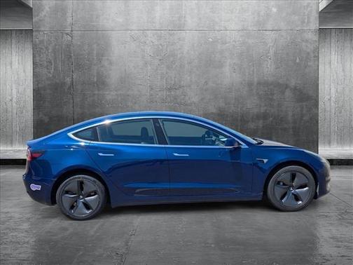 2019 Tesla Model 3 Mid Range