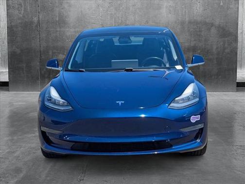 2019 Tesla Model 3 Mid Range