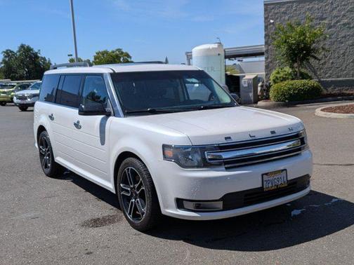 White Platinum Metallic Tri-Coat 2015 Ford Flex SEL