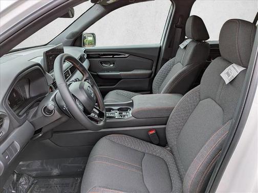 Platinum White Pearl 2026 Honda Pilot Sport