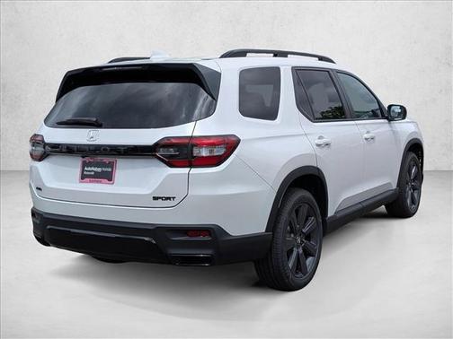 Platinum White Pearl 2026 Honda Pilot Sport