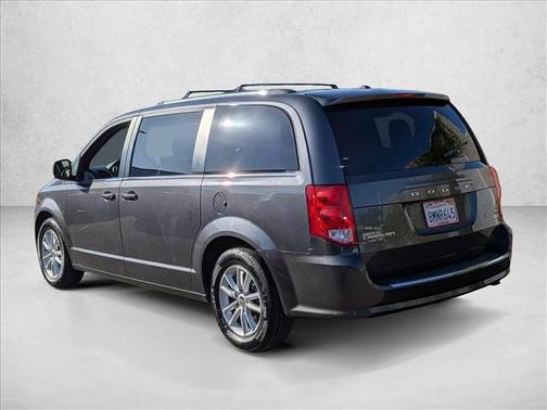 Granite Pearlcoat 2018 Dodge Grand Caravan SXT