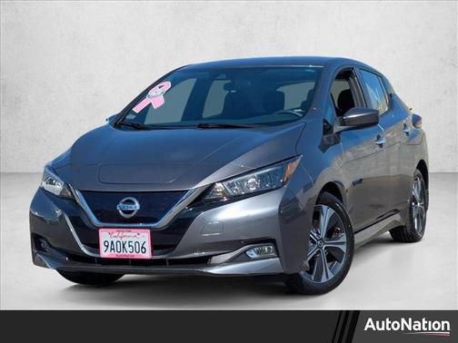 2022 Nissan Leaf SV