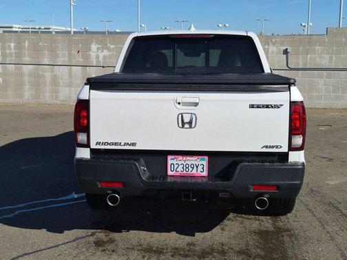 Platinum White Pearl 2023 Honda Ridgeline RTL
