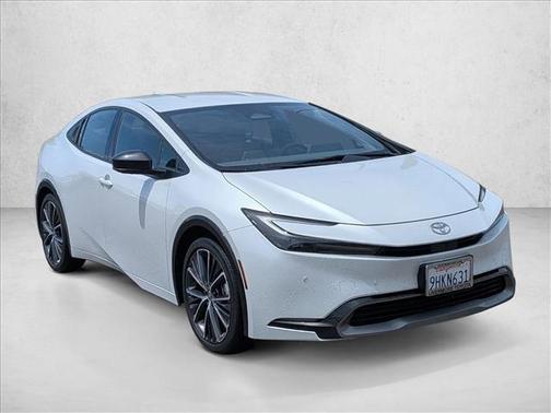 Wind Chill Pearl 2023 Toyota Prius XLE