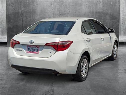 2018 Toyota Corolla LE