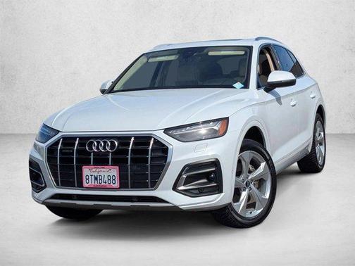 White 2021 Audi Q5 45 Prestige