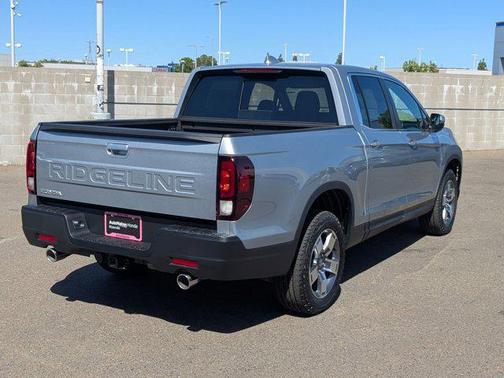 Solar Silver Metallic 2026 Honda Ridgeline RTL
