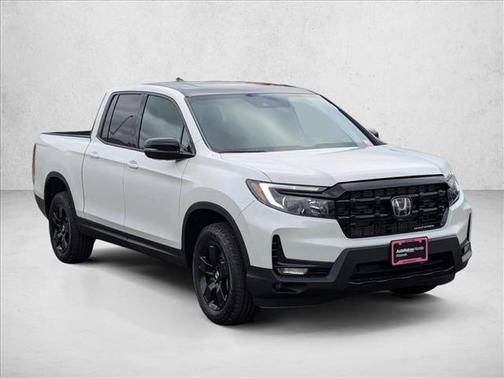 Platinum White Pearl 2026 Honda Ridgeline Black