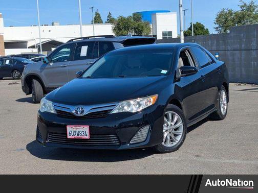 Magnetic Gray Meta 2012 Toyota Camry LE