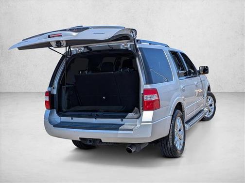 Ingot Silver Metallic 2016 Ford Expedition Limited