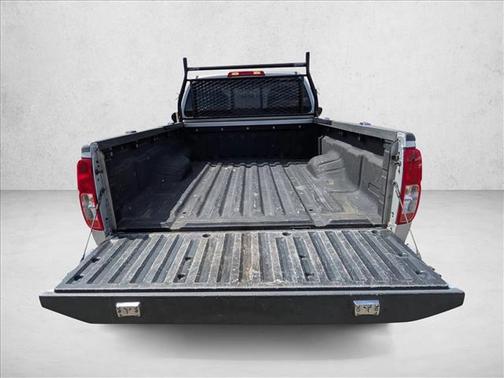 Brilliant Silver 2018 Nissan Frontier SV